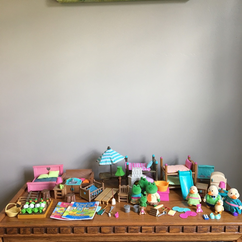 Li'l Woodzeez Furniture Figures Accessories Large Lot Frog Family Duck Family